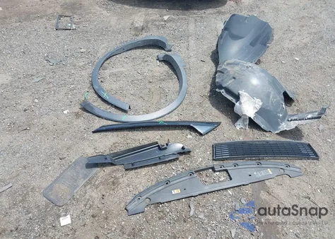 2015 Ford Explorer Xlt z USA, uszkodzony, nr VIN 1FM5K8D84FGB16585